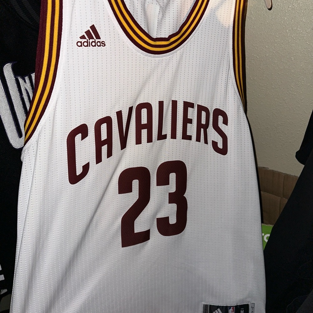 Lebron James Jersey
